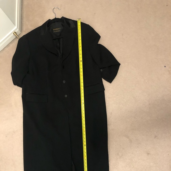 Closest - Picture 7 of 8